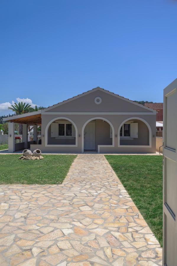 Villa Veneto Luxury Holidays Melíssia Exterior photo